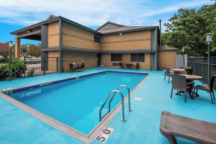 Outdoor pool